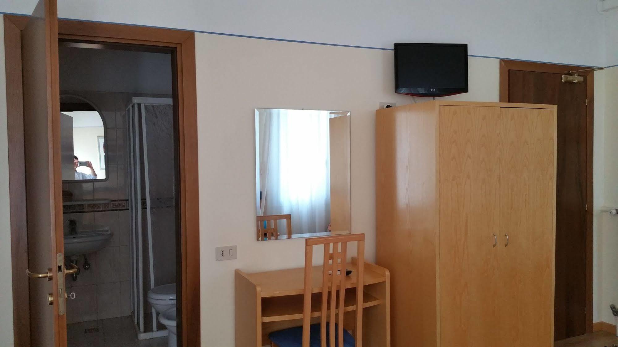 Hotel Montepiana Mestre Zewnętrze zdjęcie